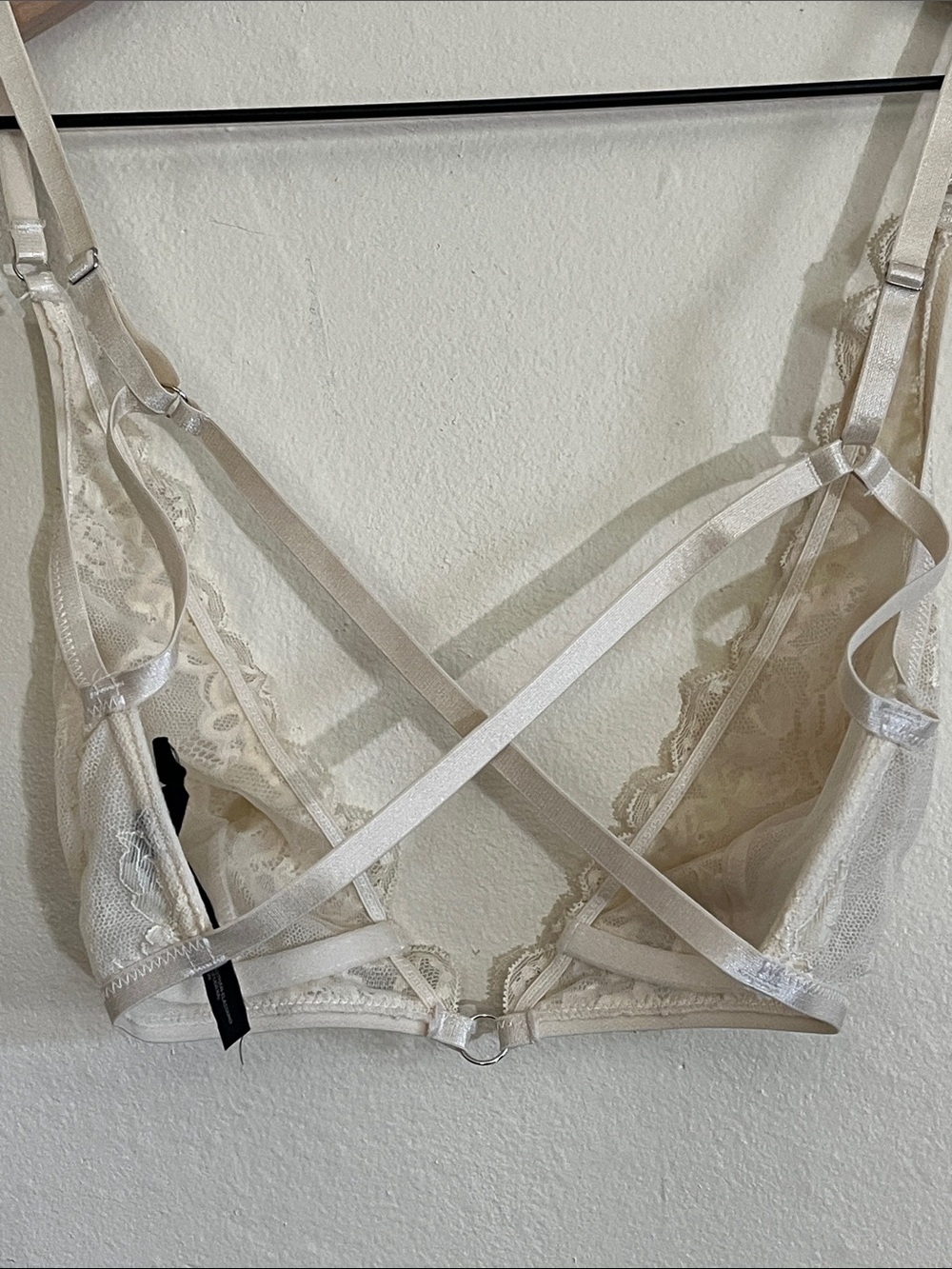 Urban Outfitters Cream Lace Bralette with Crisscross Detail - Picture 5 of 9